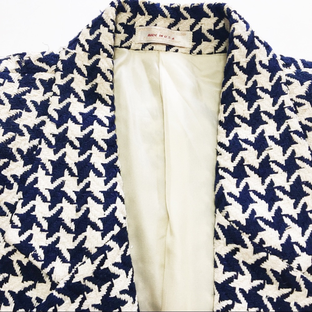 Women's Navy and White Houndstooth Blazer - Picture 6 of 6